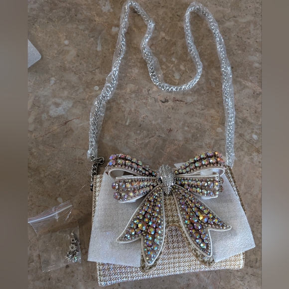 Kurt Geiger London Shoredicht Bow Wallet Beige Comb Shoulder Rightstone Bag New - Picture 11 of 14